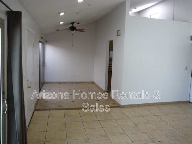 Building Photo - 2753 W Anklam Rd