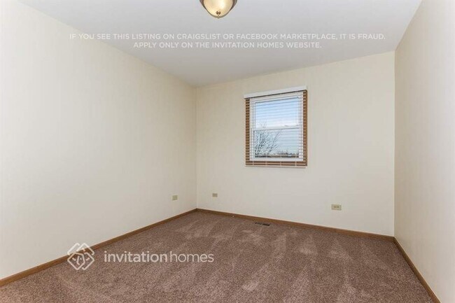 Building Photo - 2305 Gustave Ln