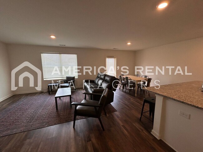 Building Photo - Home for rent in Northport! Furnished ($2195/mo) or Unfurnished ($1995/mo!)!
