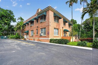 Building Photo - 3409 S Le Jeune Rd