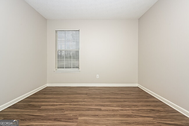 Building Photo - 236 Brandon Ridge Cir