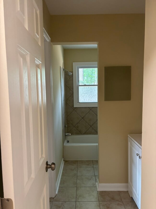 Building Photo - 9422 Mauck Ct