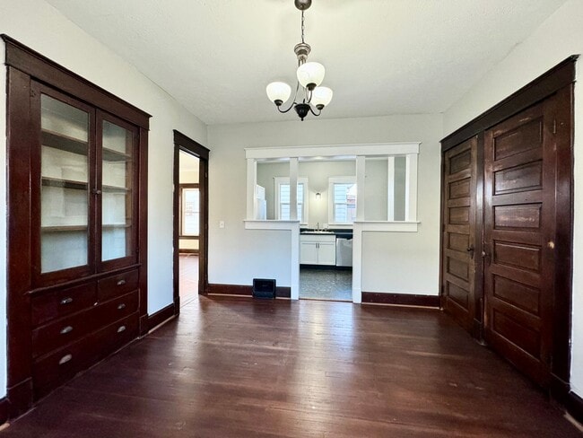 Building Photo - Historic Charm Meets Modern Comfort – Reno...