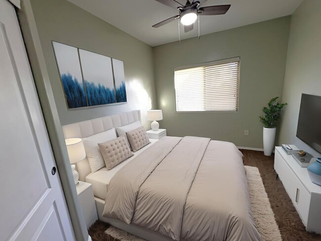 Building Photo - Move in ready Vail School District