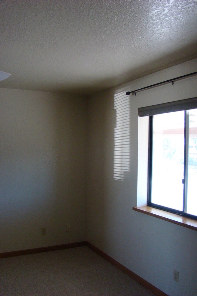 Building Photo - Coming Soon!  Charming home, centrally located.