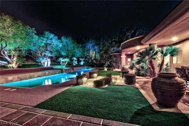 Building Photo - 3 Regent Park Ct