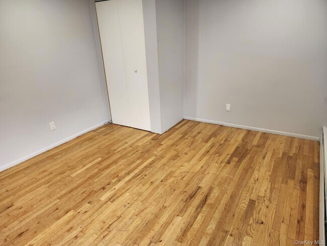 Building Photo - 3423 Milburn Ave