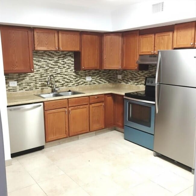 Building Photo - 3680 N 56th Ave