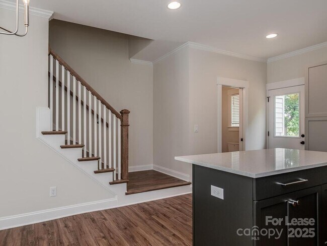 Building Photo - 1505 Seigle Ave