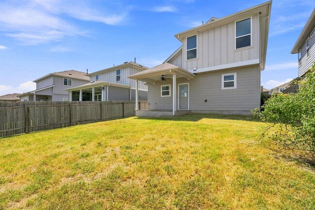 Building Photo - 10221 Forest Grove Dr