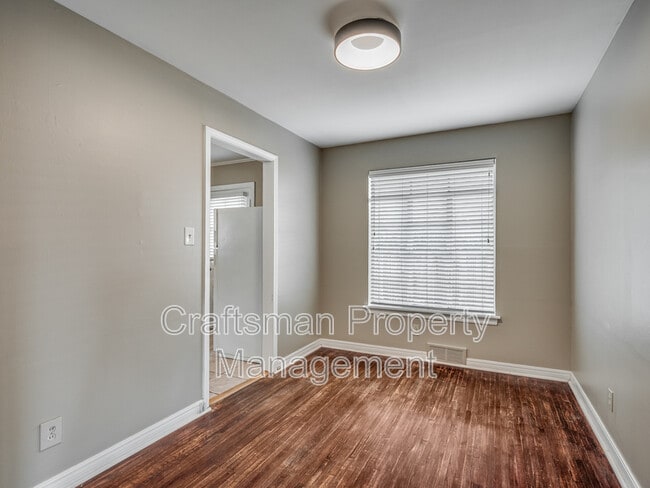 Building Photo - 1724 Churchill Way