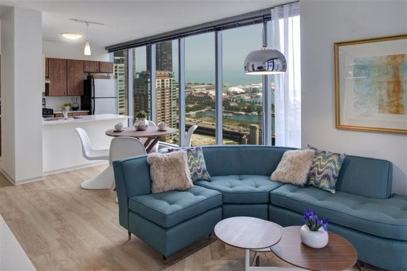 Building Photo - 360 East South Water Street