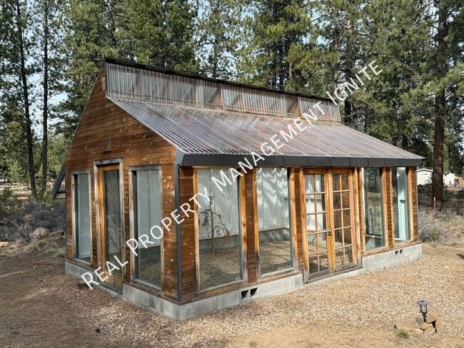 Building Photo - 19354 Kiowa Rd