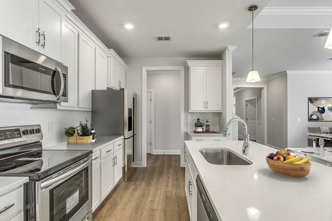 Building Photo - 418 Butler Rd