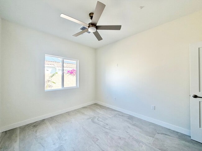 Building Photo - 68162-68162 Modalo Rd