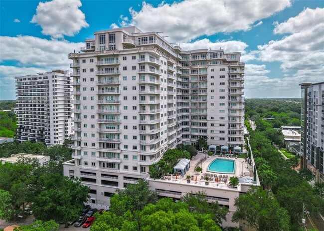 Building Photo - 100 S Eola Dr
