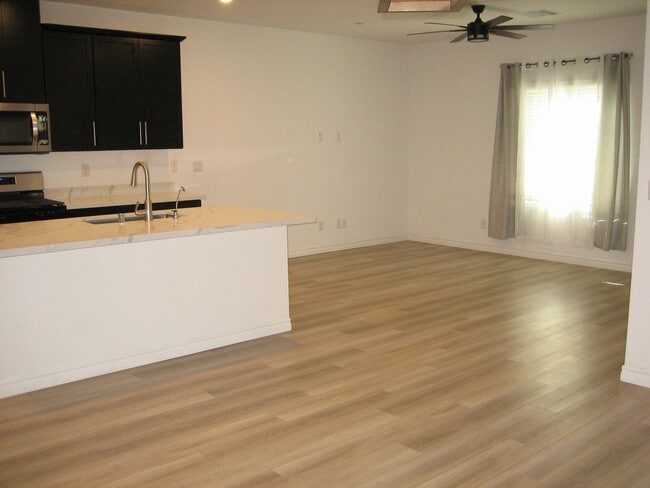 Building Photo - West Summerlin Townhouse - 1833-SqFt. - 3-beds, 2.5-baths, 2-car attached garage, Gated Comm.