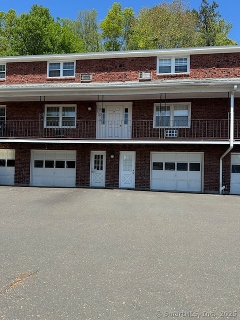 Building Photo - 201 Regan Rd