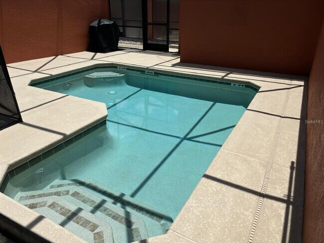 Building Photo - 8974 California Palm Rd