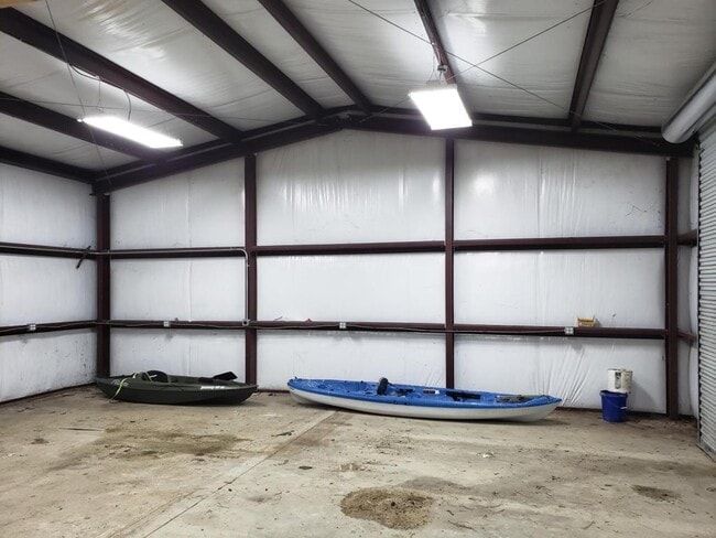Building Photo - 1174 Cooper Ln