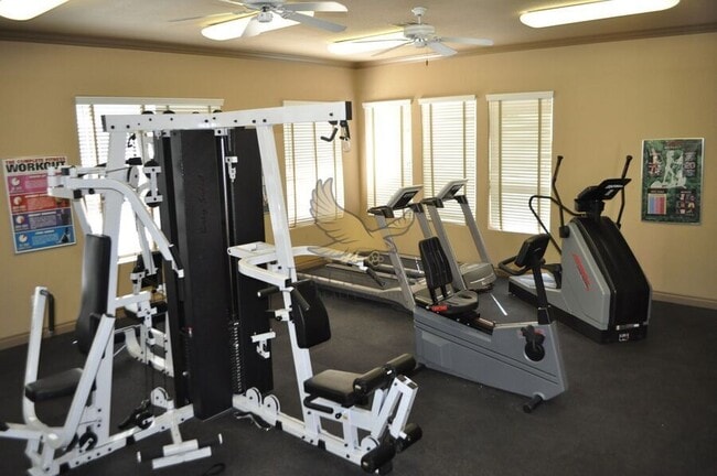 Building Photo - 8101 W Flamingo Rd