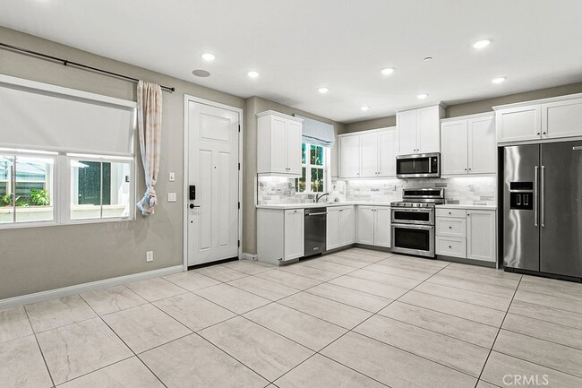 Building Photo - 12162 Starling Ln