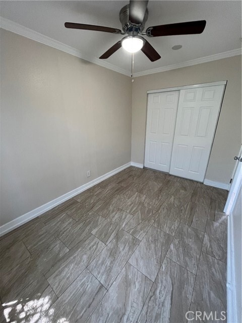 Building Photo - 5216 S Budlong Ave