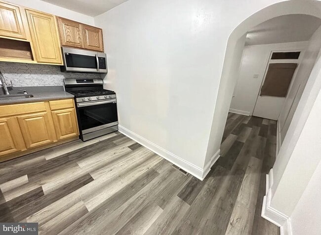 Building Photo - 2663 Webb St