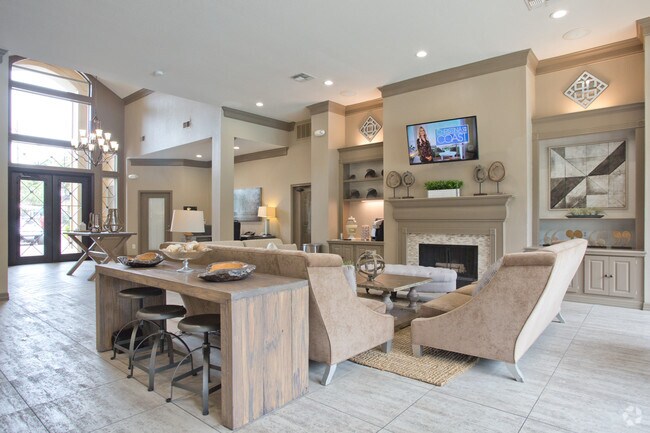 Clubhouse - Camden Huntingdon