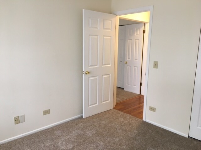 Building Photo - 251 Coventry Cir