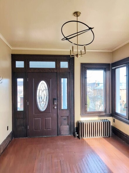 Building Photo - 409 N 5th St