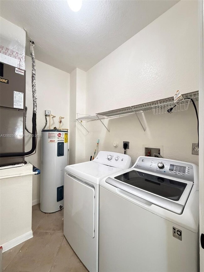 Building Photo - 23701 SW 110th Ave