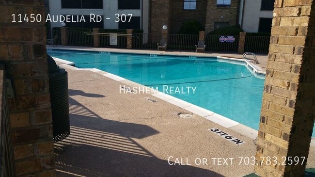 Building Photo - 11450 Audelia Rd