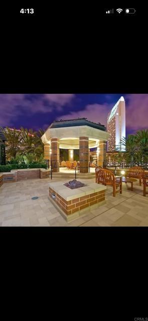 Building Photo - 500 W Harbor Dr