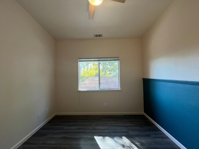Building Photo - 1217 Echo Ct