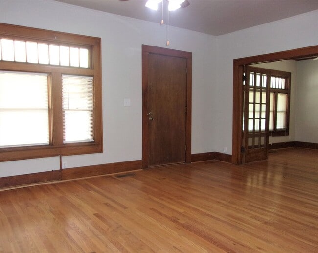 Building Photo - 440 NW 27th St