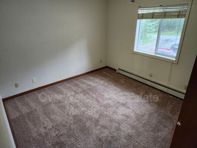 Building Photo - 8116 Boundary Ave