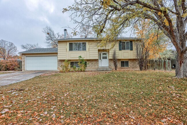 Building Photo - 836 Winchester Dr