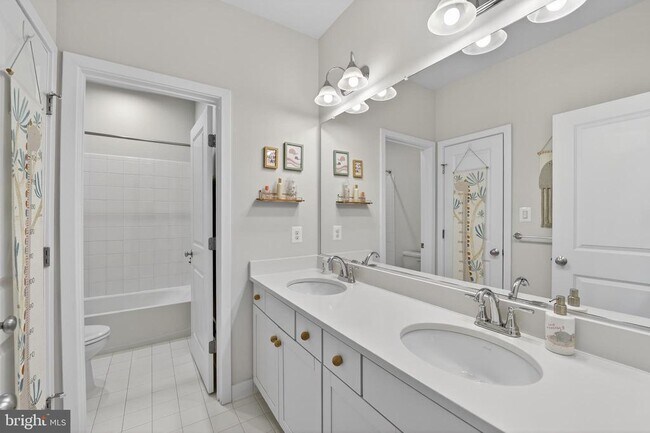 Building Photo - 22129 Clarksburg Rd