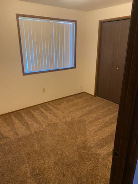 Building Photo - 5499 Nicole Ct SE