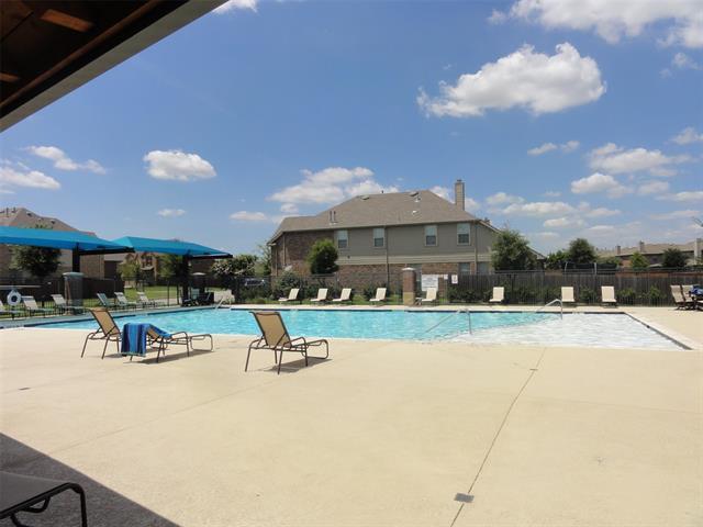 Building Photo - 10801 Sexton Dr