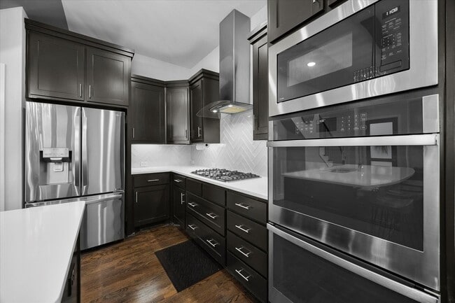 Building Photo - 8220 Callimont Ln