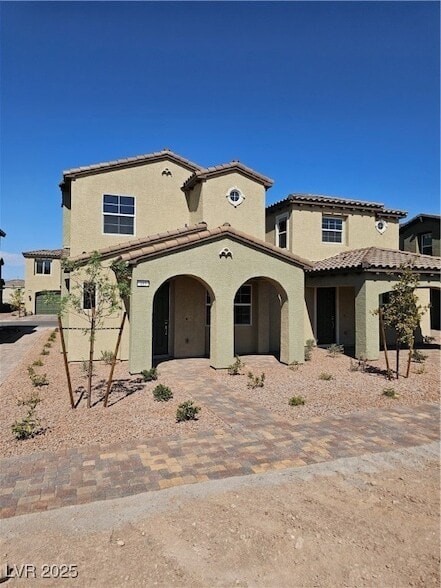 Building Photo - 187 Vanhoy Ave