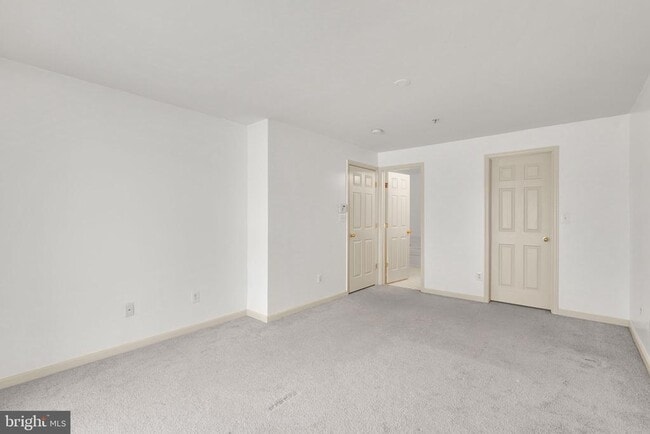 Building Photo - 12250 Open View Ln