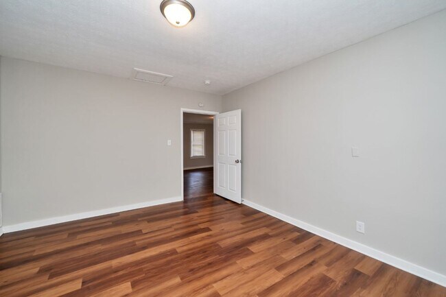 Building Photo - Fully Renovated 3BR/2BA Home in Pell City ...