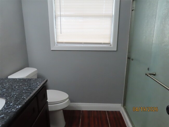 Building Photo - 10410 Broadstairs St