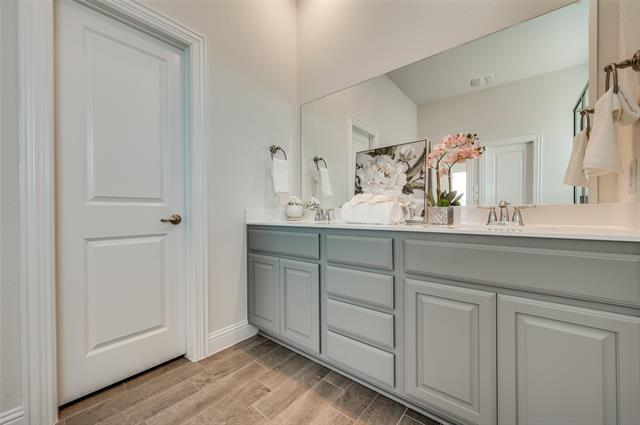 Building Photo - 15814 Talamore Ln