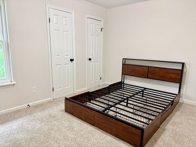 Building Photo - Gorgeous Single Family 4 bedroom furnished rental in Green Run
