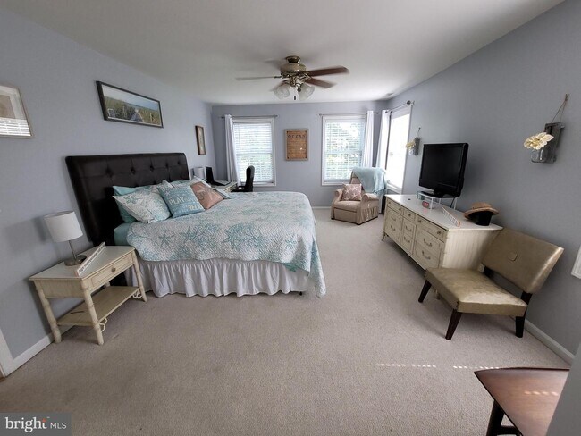 Building Photo - 20364 Row Boat Ln