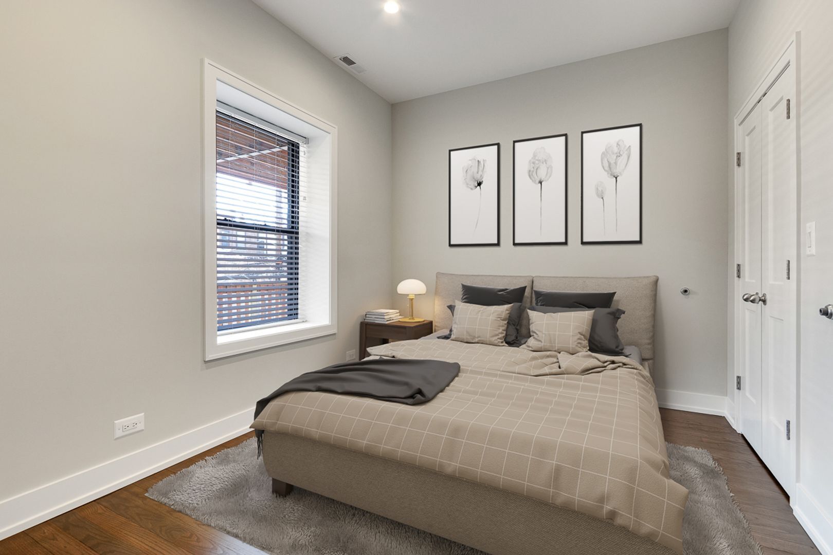 Building Photo - 847 W Lill Ave